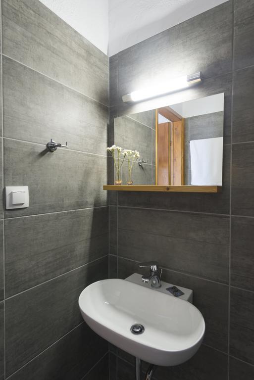 Avli Apartments Пиргадикия Экстерьер фото